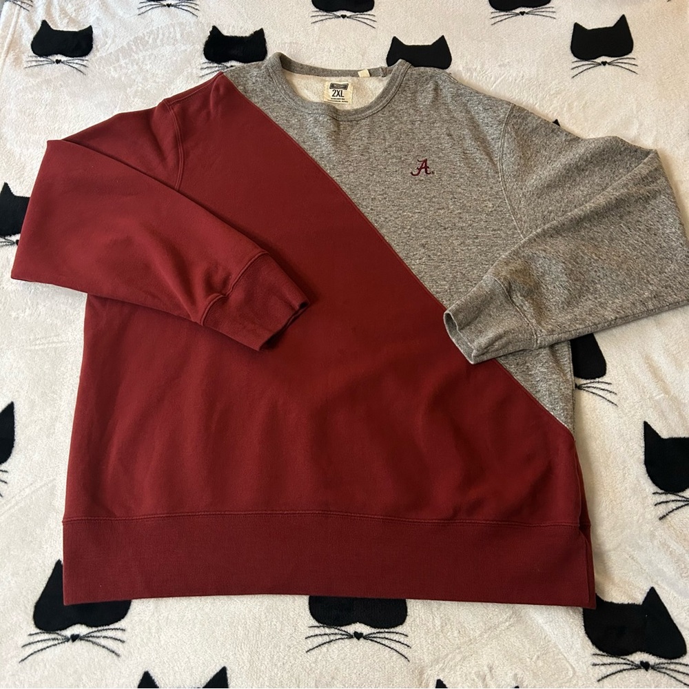 Two-Tone Red and Gray Alabama Men's Sweater Size 2X